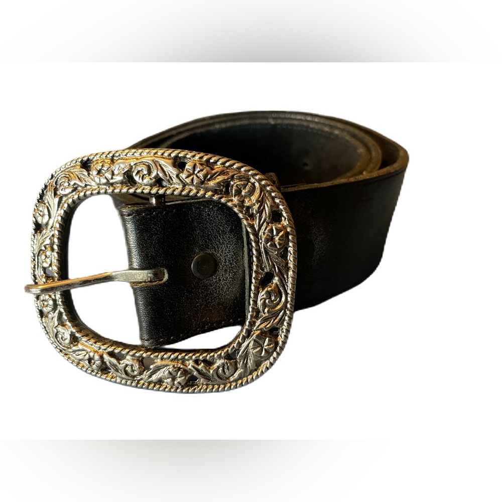 Harold’s women’s belt